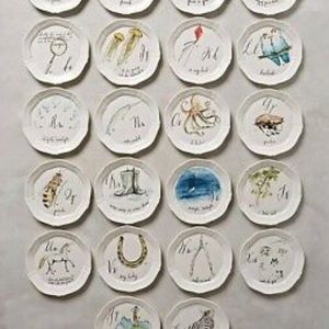 Set of six Linea Carta plates by Diva Pyari